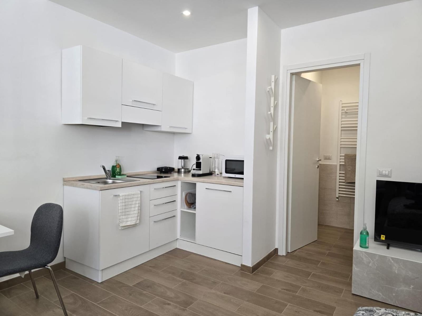 Yr Apartments Milan - Tibaldi Esterno foto